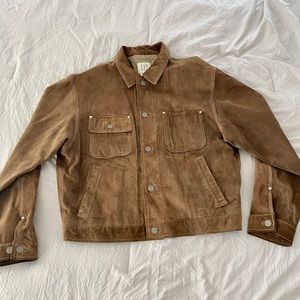 GORGEOUS VINTAGE GAP men’s leather bomber jacket!!